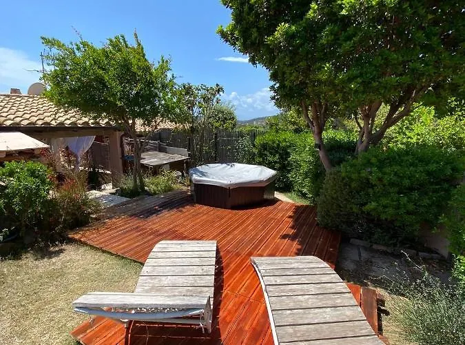 A 300 Mt Dalla Via Libeccio N 67 Tatil Evi Villasimius
